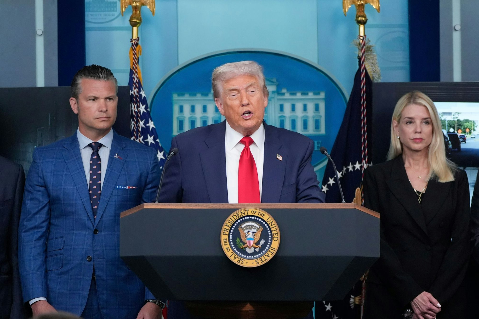 Polizei unter Bundeskontrolle und Nationalgarde im Einsatz: Trumps Vorgehen ist umstritten.