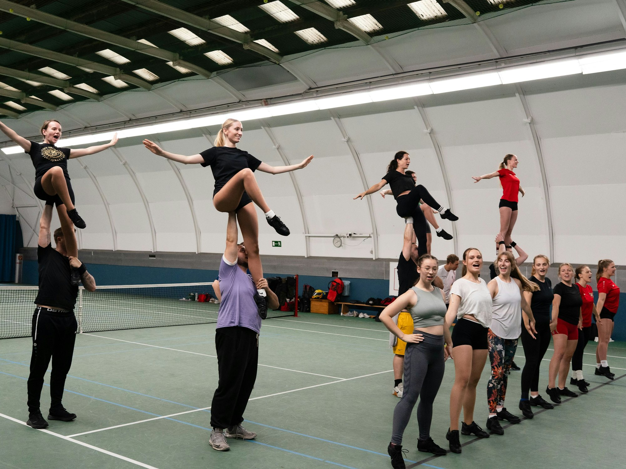 Die Tanzgruppe Kölsche Harlequins beim Training