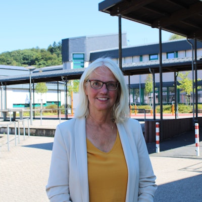 Die Lohmarer Bürgermeisterin Claudia Wieja (Grüne) kandidiert 2025 erneut.