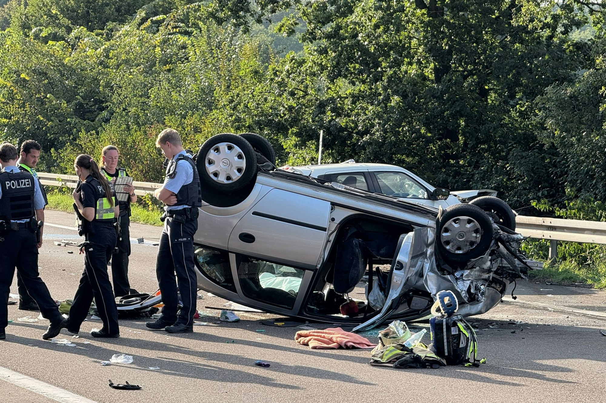 Zwei Tage nach dem schweren Zusammenstoß ist ein weiteres Unfallopfer gestorben. (Archivbild)