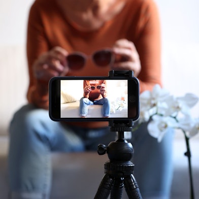 Einnahmen aus Social Media, wie Werbeposts oder Affiliate-Provisionen, müssen in der Steuererklärung angegeben werden.