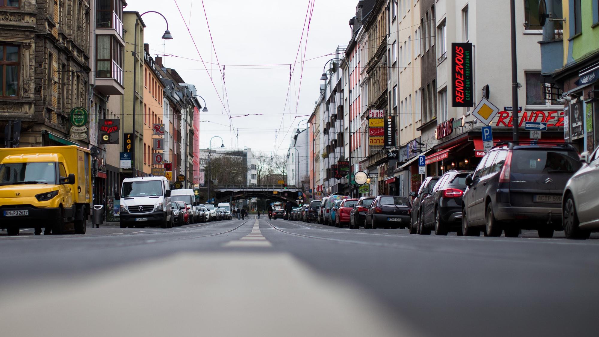 Eine Clubbetreiberin vom Zülpicher Viertel muss sich wegen Strafvereitelung verantworten.