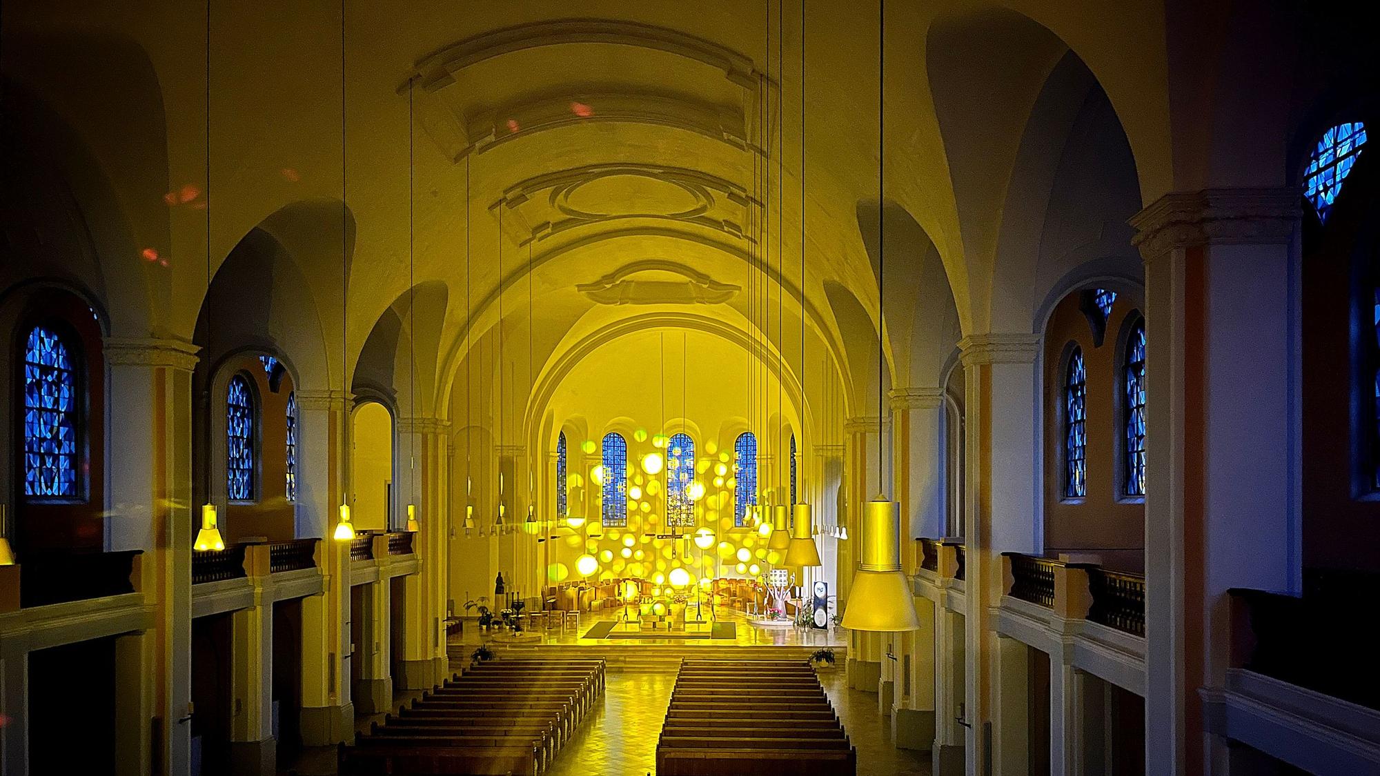 Das Klosterleuchten Steyler Missionare steht unter dem Motto „Zeugnis ablegen für das Licht – überall und für alle“.