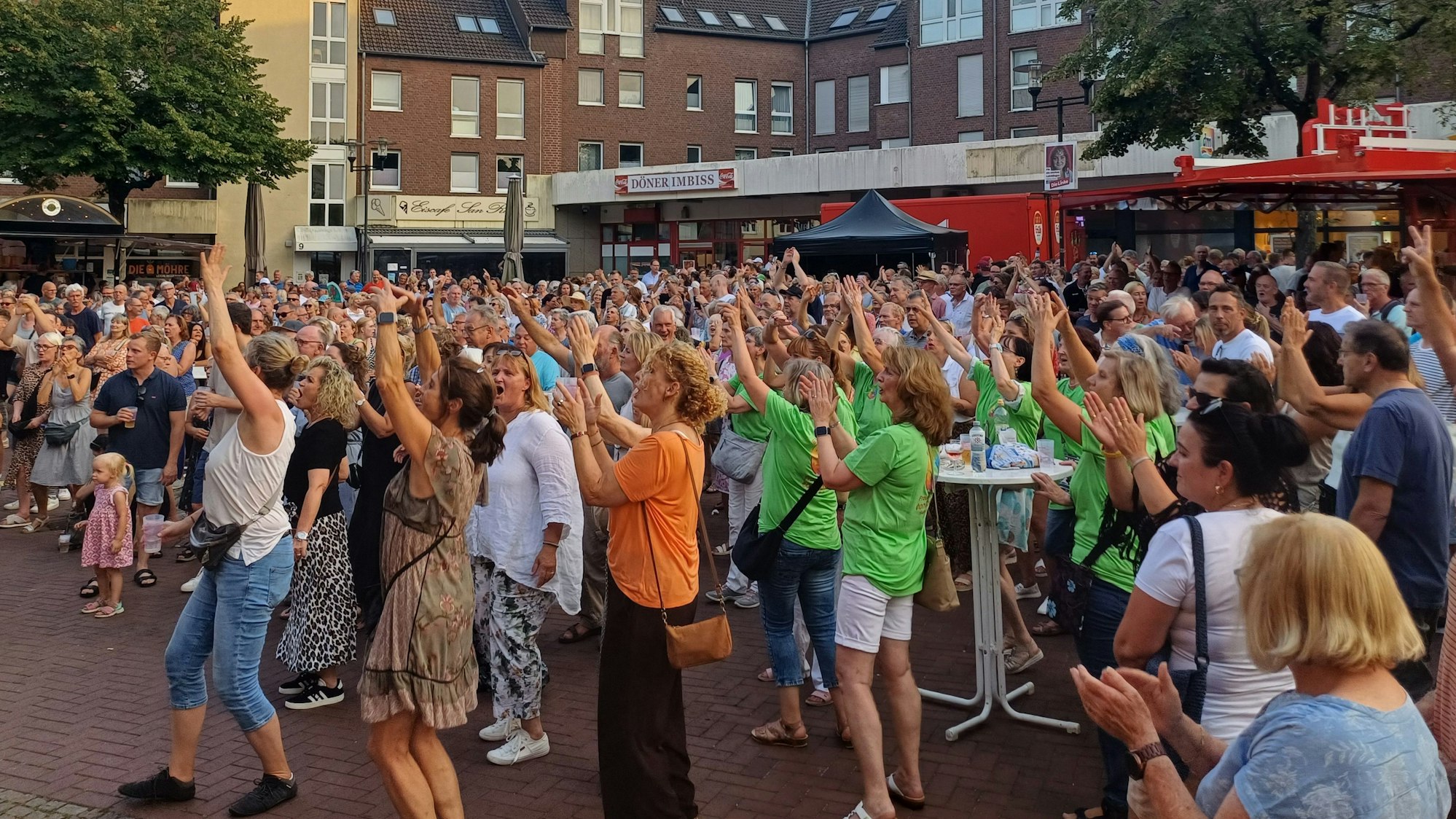 Besucher des Festivals Livelingen