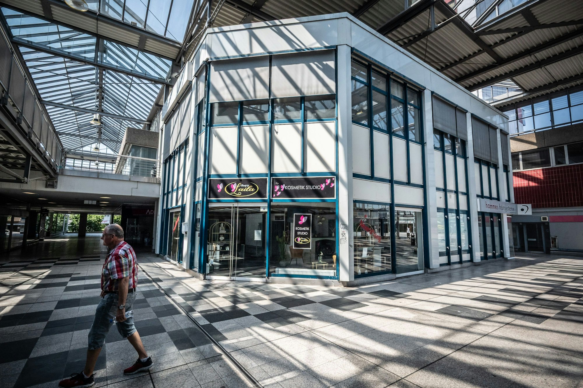 Ladenlokal Kosmetikstudio Hamwi Samer City C Leverkusen . Bild: Ralf Krieger