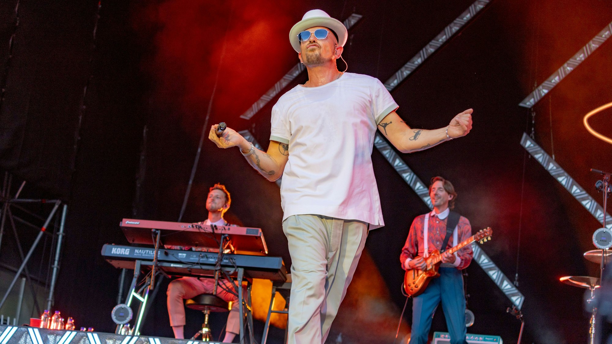 Jan Delay auf dem Bonner Kunstrasen