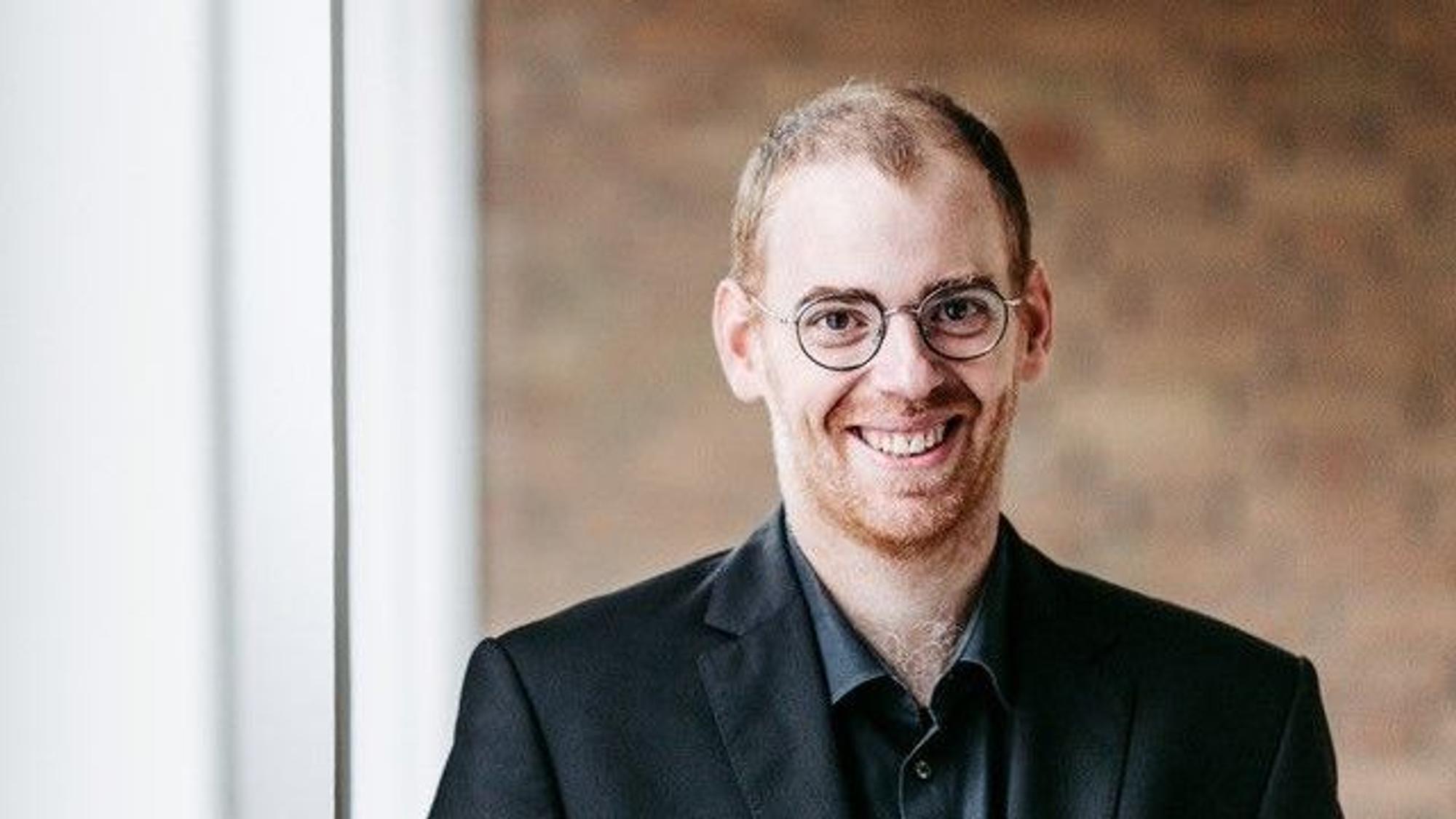 Der Politikwissenschaftler Sebastian Kurtenbach erforscht das städtische Zusammenleben.