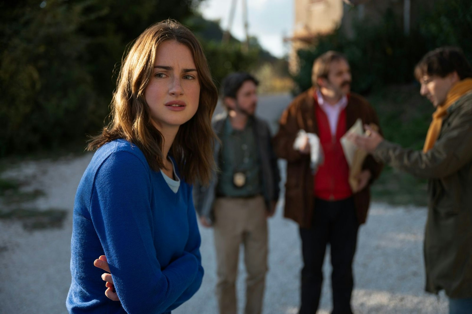 Die 20-jährige US-Studentin Amanda Knox (Grace van Patten) wird 2007 als Verdächtige zum Zentrum eines Mordfalles in Italien. Über Jahre sorgt er für Schlagzeilen. Knapp zehn Jahren nach dem finalen Urteil versucht die fiktionale Serie „The Twisted Tale of Amanda Knox“ eine reflektierende Aufarbeitung des wahrhaft „verdrehten“ Falles. (Bild: Disney/Andrea Miconi)