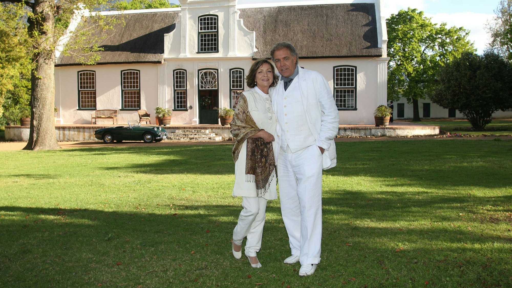 Kohlund als Hotelmanager Martin Winter in der Serie „Das Traumhotel“.