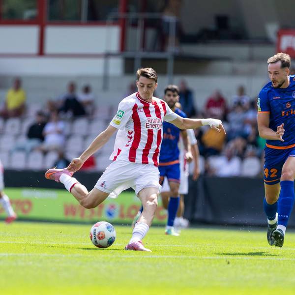 Regionalliga West: 1. FC Köln U21, U 21 - Sportfreunde Siegen, 17.08.2025 Malek El Mala 1. FC Köln U21, 9, Florian Mayer Sportfreunde Siegen 1899, 42. Regionalliga West, 1. FC Köln U21 - Sportfreunde Siegen, 4. Spieltag, am 17.08.2025, Franz-Kremer-Stadion, Köln *** Regionalliga West 1 FC Köln U21 Sportfreunde Siegen, 17 08 2025 Malek El Mala 1 FC Köln U21, 9 , Florian Mayer Sportfreunde Siegen 1899, 42 Regionalliga West, 1 FC Köln U21 Sportfreunde Siegen, 4 Matchday, on 17 08 2025, Franz Kremer Stadion, Cologne Copyright: xBEAUTIFULxSPORTS/Meuselx