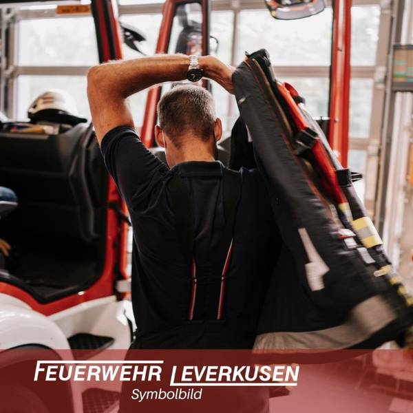 Feuerwehrmann auf dem Weg