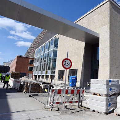 Blick auf die Kölner Opern-Baustelle.