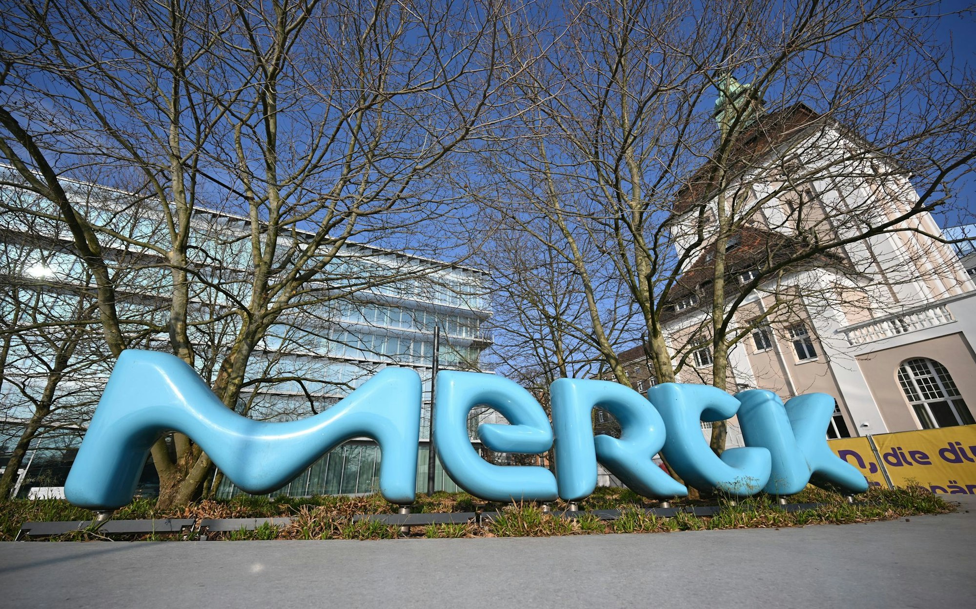 Der Pharmakonzern Merck bekommt grünes Licht für ein wichtiges Medikament. (Archivbild)