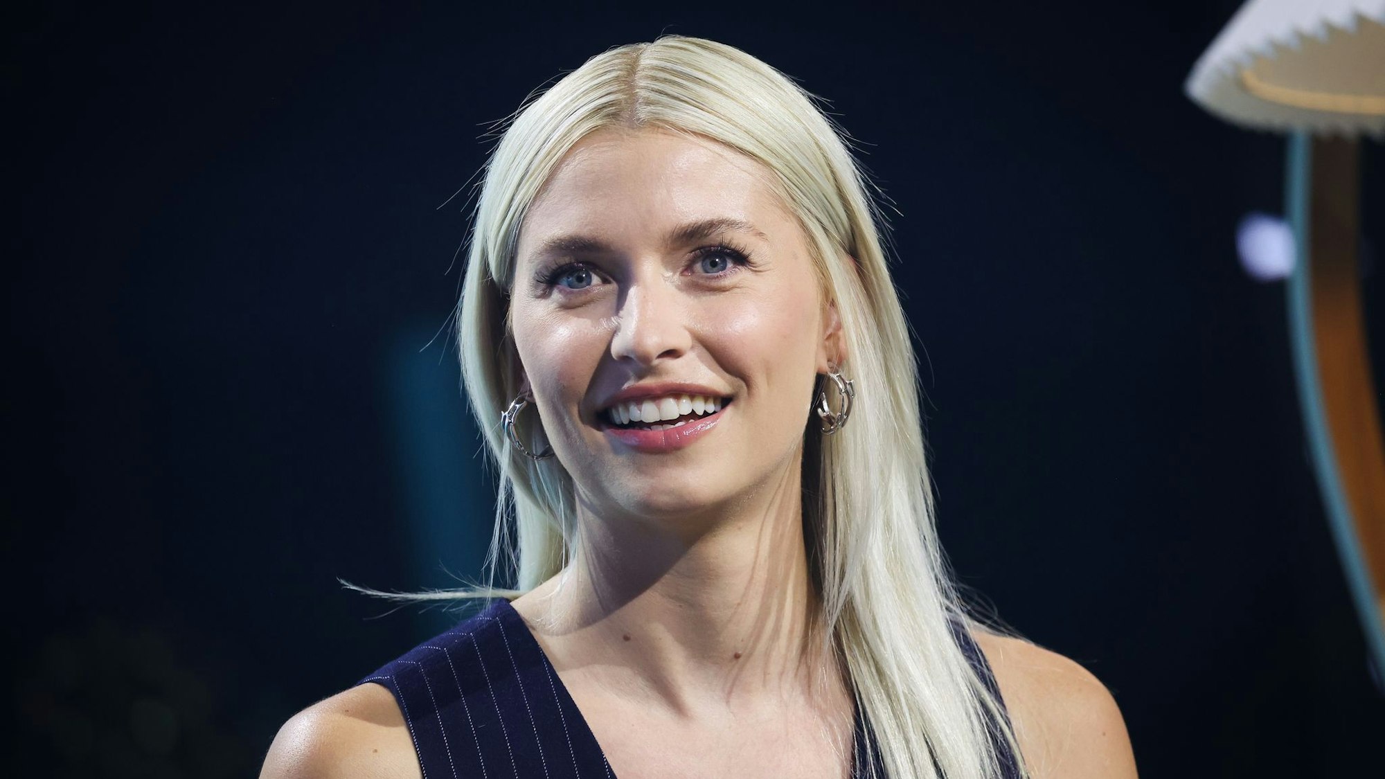 Model Lena Gercke schaut bei «Die Höhle der Löwen» vorbei. (Archivbild)