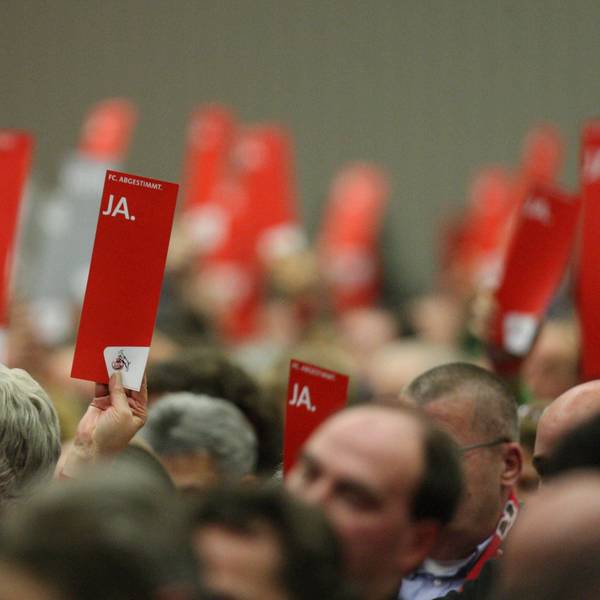 Früher wurde beim FC noch per Karte abgestimmt, mittlerweile laufen die Wahlen digital – allerdings nur am Ort der Veranstaltung.