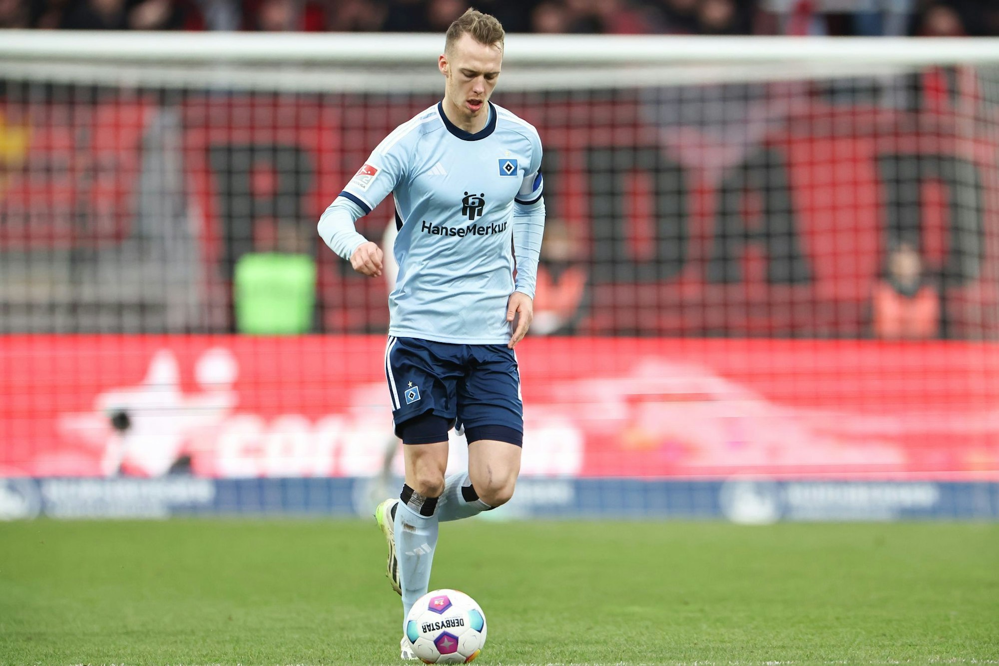 Sebastian Schonlau vom Hamburger SV soll kurz vor einem Wechsel zu Thomas Müllers Club Vancouver Whitecaps stehen.