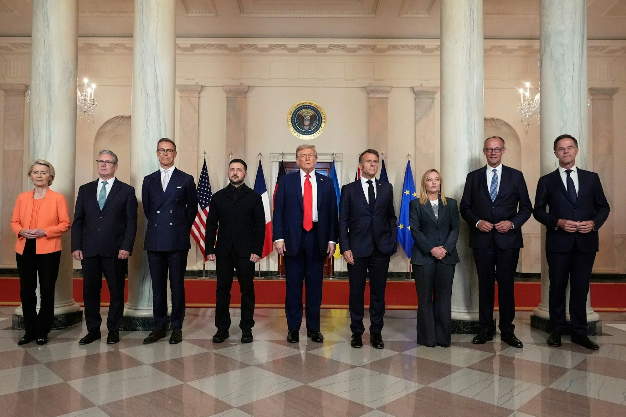 Mehrere Staats- und Regierungschefs reisten mit Selenskyj nach Washington.