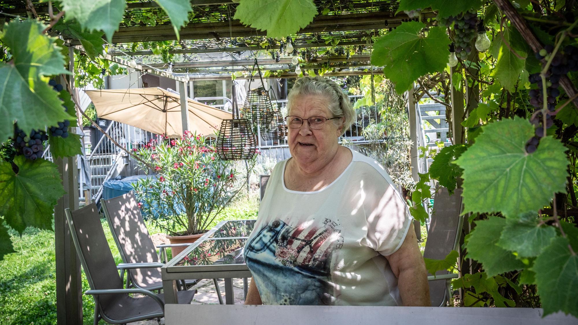 Gisela Kronenberg zu Hause. Bild: Ralf Krieger
