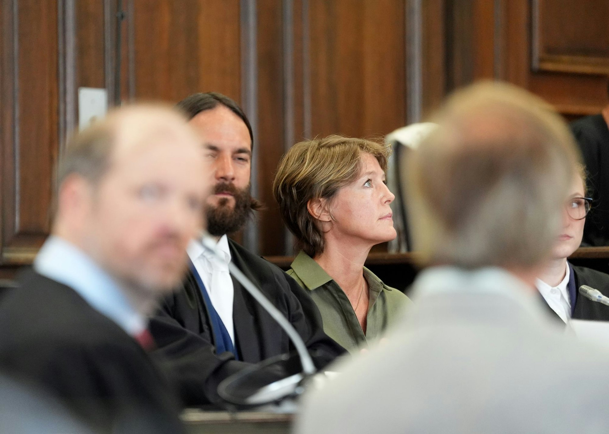 Die Unternehmerin Christina Block stellt sich als Angeklagte den Fragen des Hamburger Landgerichts.