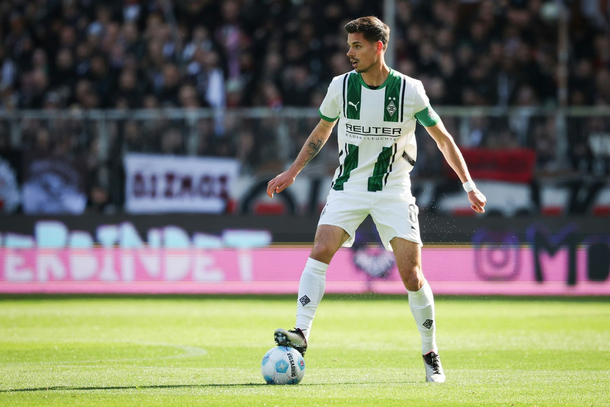 Um Julian Weigl gibt es Abgangsgerüchte.