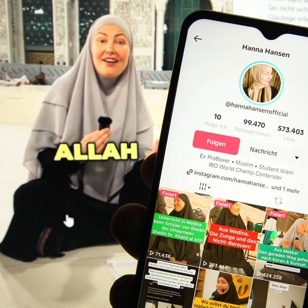 Auf einem Smartphone wurde der TikTok-Account von Hanna Hansen geöffnet. Dahinter wurde auf einem Laptop der Facebook-Account von ihr geöffnet.