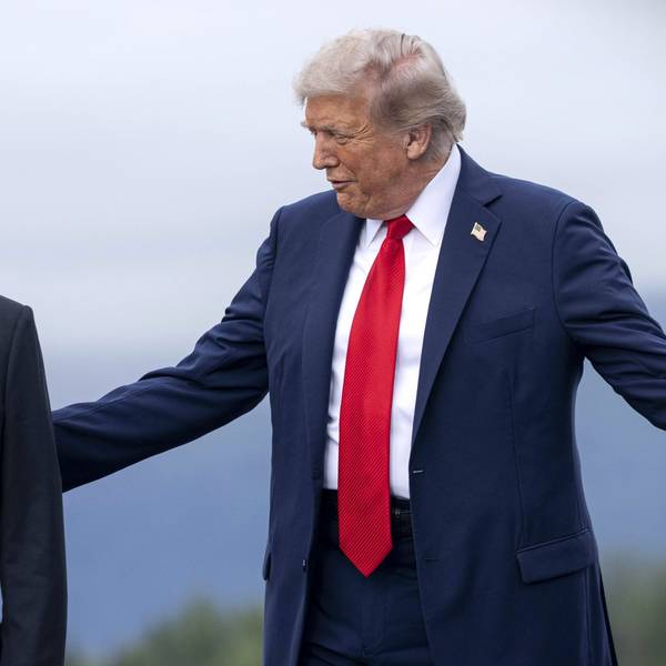 Das Bild zeigt Kremlchef Wladimir Putin (l.) und US-Präsident Donald Trump im August bei einem Treffen in Alaska.