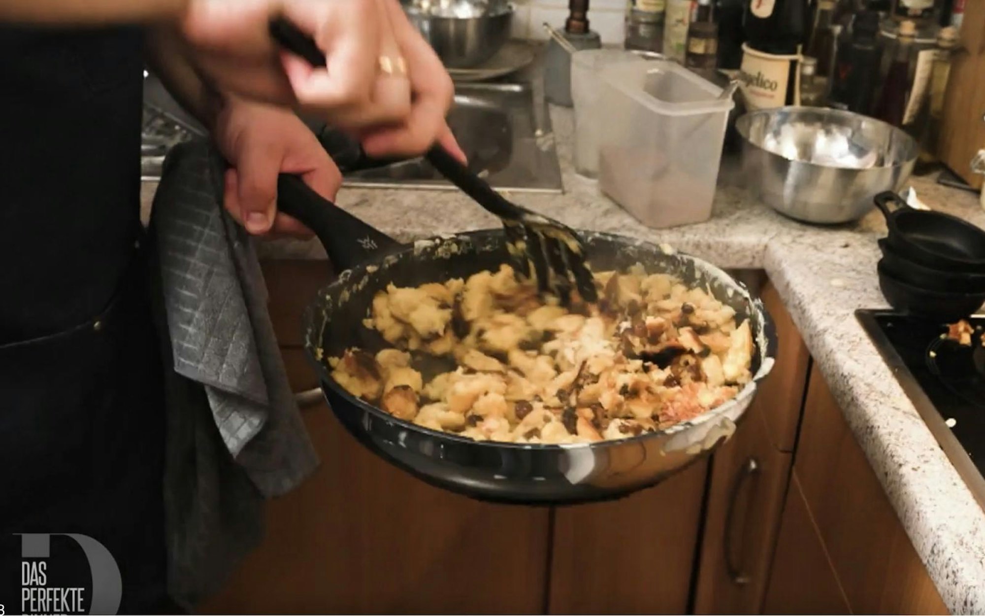 Eine kleine Kaiserschmarrn-Krise ändert nichts an Steffens Höchstwertung. (Bild: RTL)