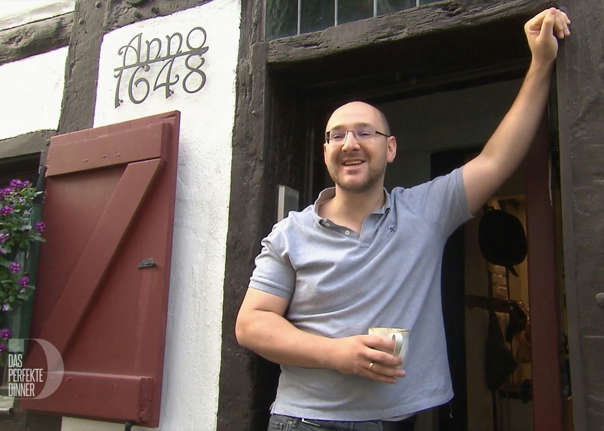 Steffen (31) wohnt in Kempen in einem historischen Henkerhaus. (Bild: RTL)