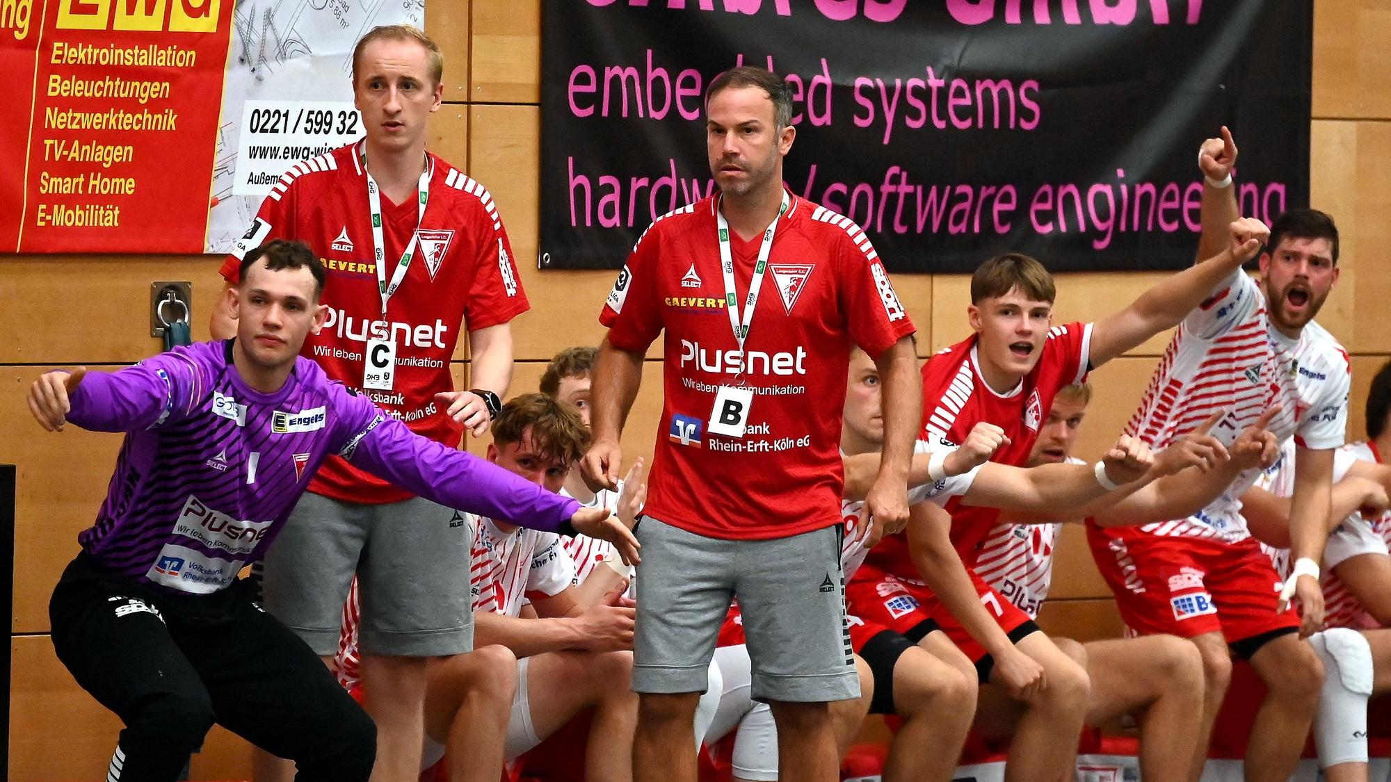 16.08.2025, DHB Pokal Handball-Longerich- Dormagen
TR: Christian Stark (Longerich)
TW: Lennard Kull (Longerich)
Foto: Uli Herhaus