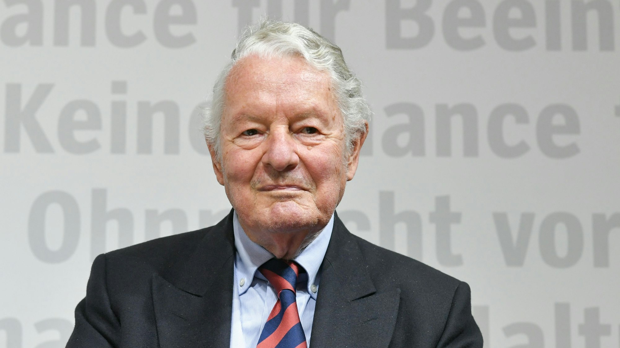 Adelsexperte Rolf Seelmann-Eggebert