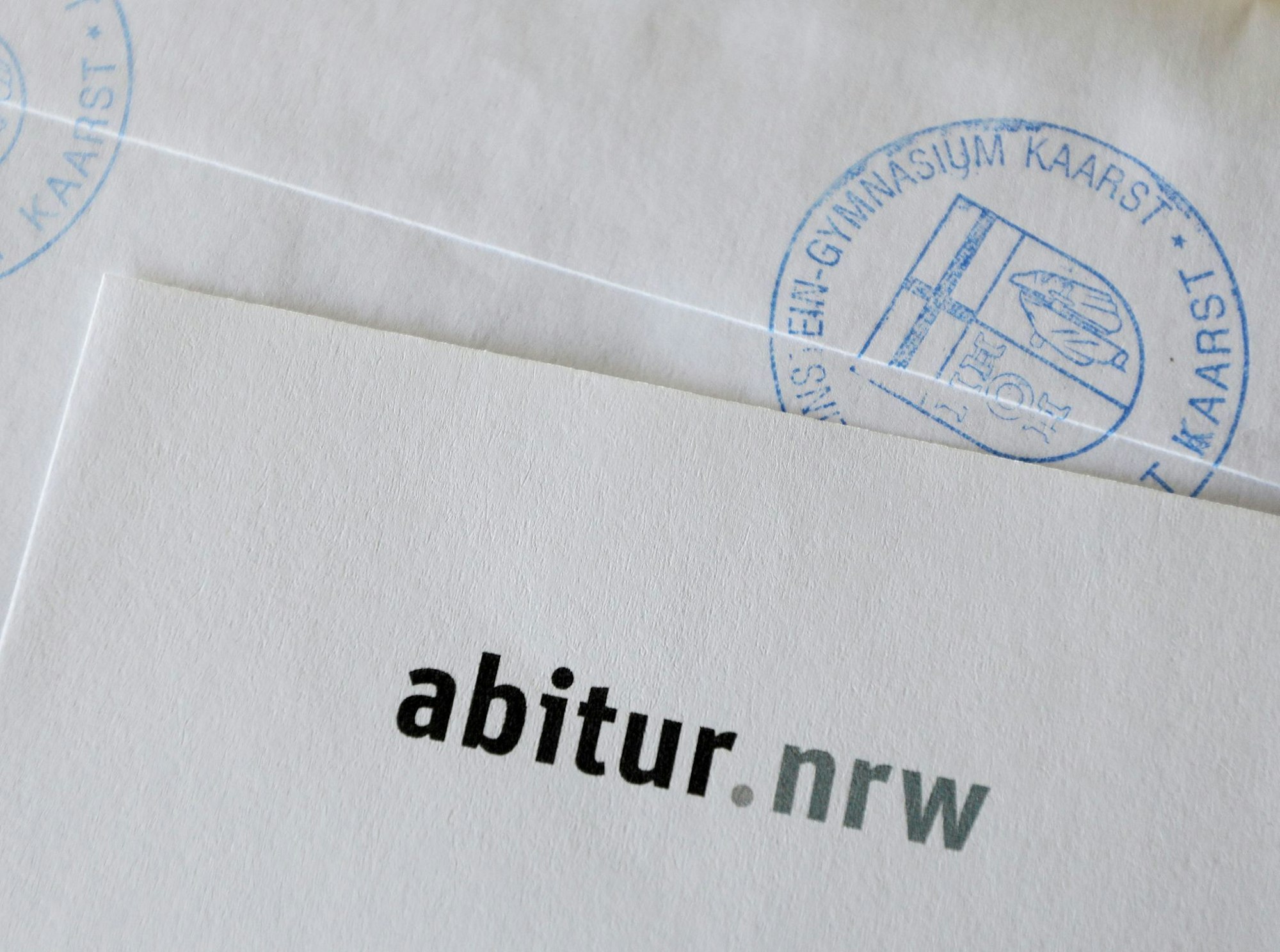 Wegen der Rückkehr zum neunjährigen Bildungsgang an Gymnasien ist 2026 ist in Nordrhein-Westfalen «ein weißer Jahrgang» mit wenigen Abiturienten. (Symbolbild)