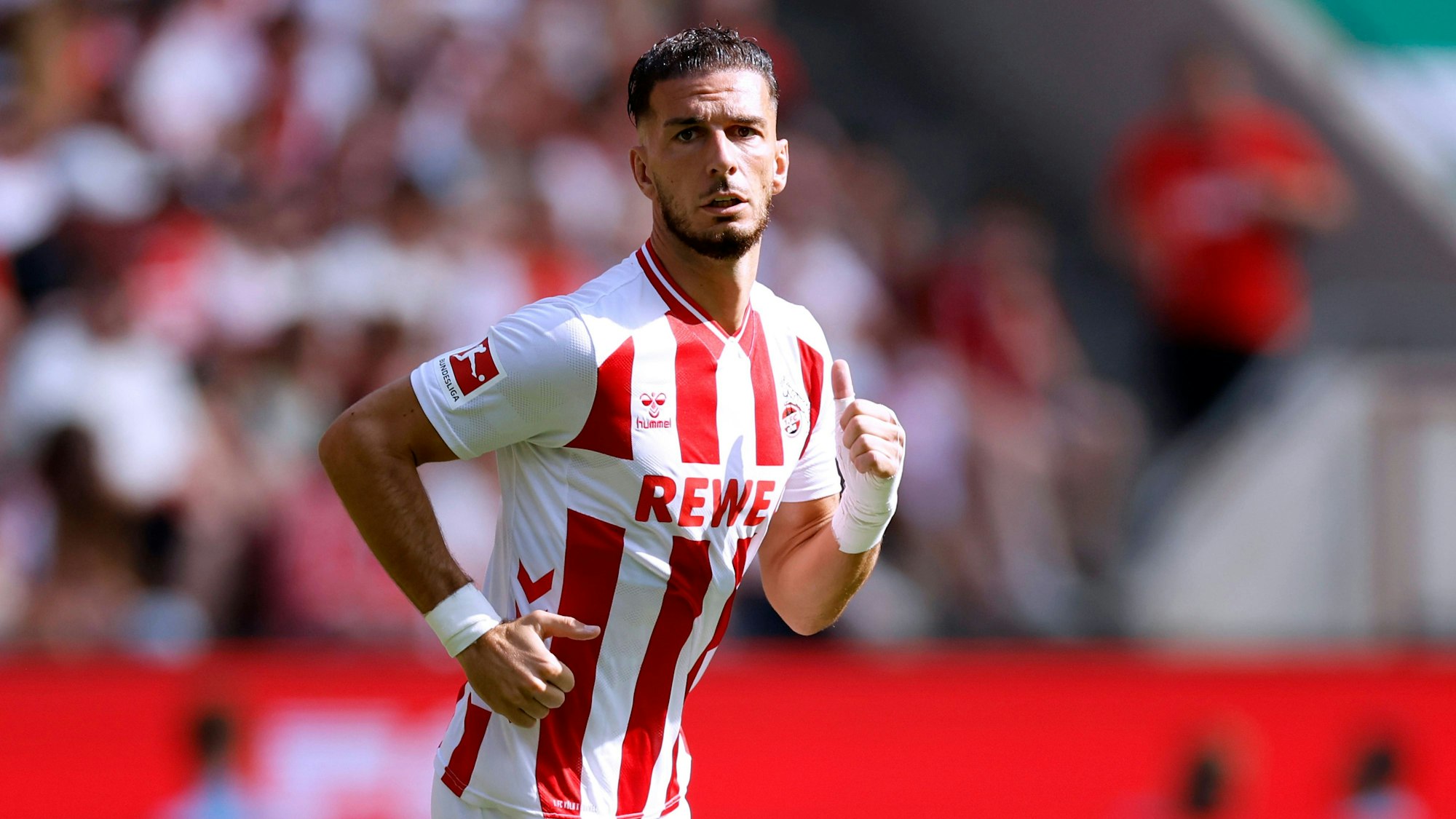 Kommt beim FC nicht mehr zum Zug, trotzdem könnte Leart Pacarada weiter in der Bundesliga Fußball spielen.
