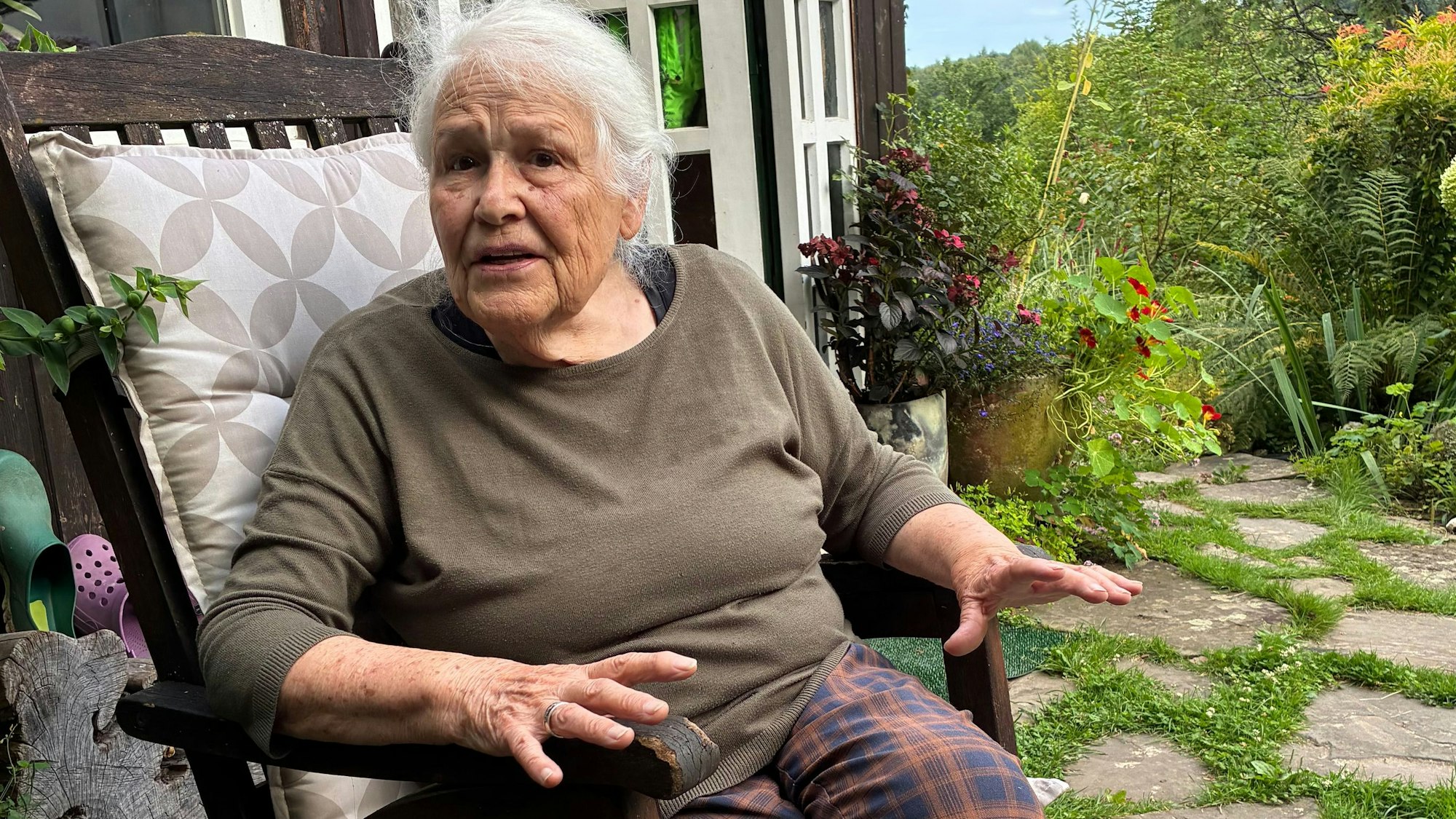 Irmintraut Fuchs ist weiterhin auf ihrem Grundstück eingesperrt.