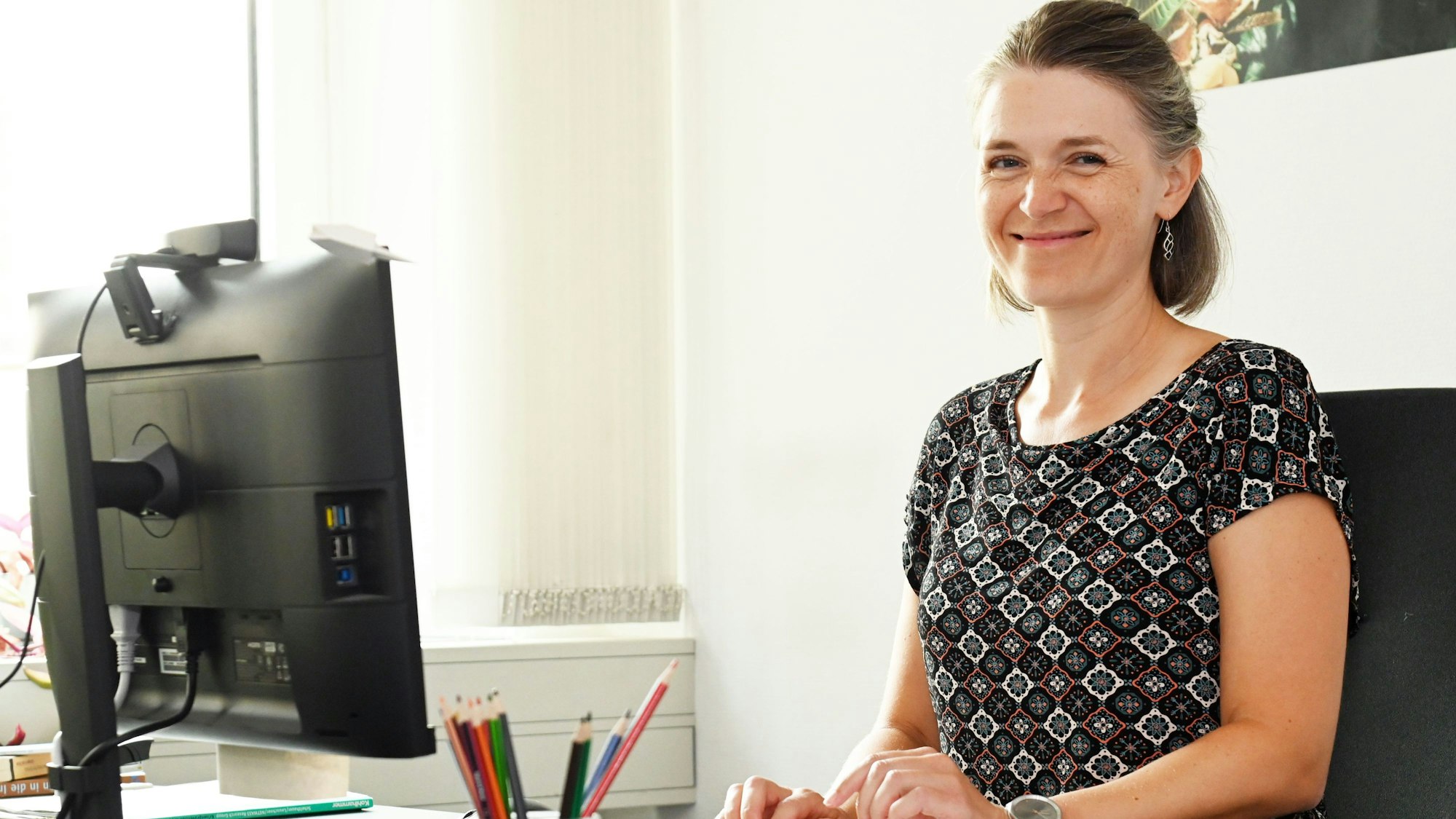 14.08.2025 Köln. Interview mit Christiane Federlin-Dahmen vom Schulpsychologischen Dienst vor dem Beginn des neuen Schuljahres. Foto: Alexander Schwaiger