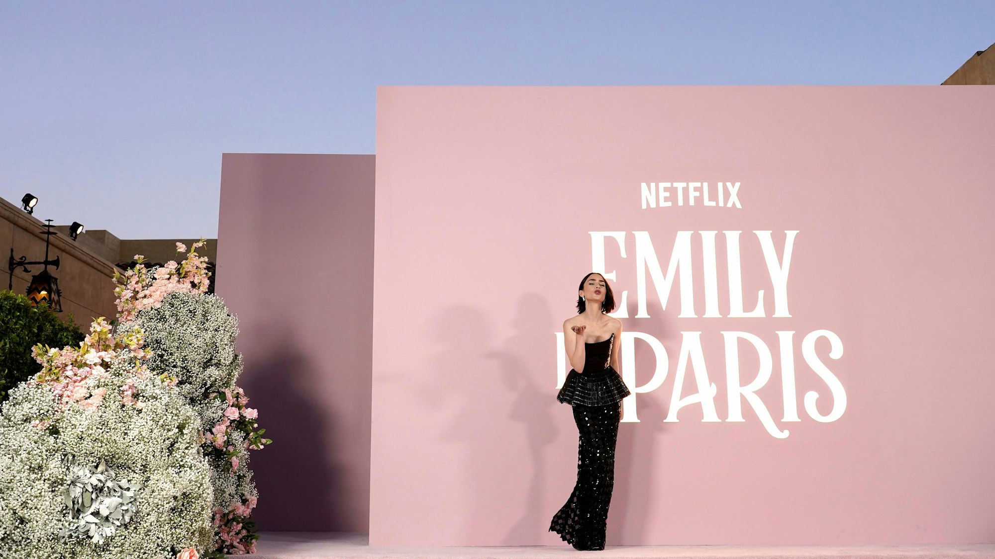 Die Dreharbeiten zu „Emily in Paris“ in Venedig wurden wegen des plötzlichen Todes eines Regieassistenten unterbrochen. (Archivbild)