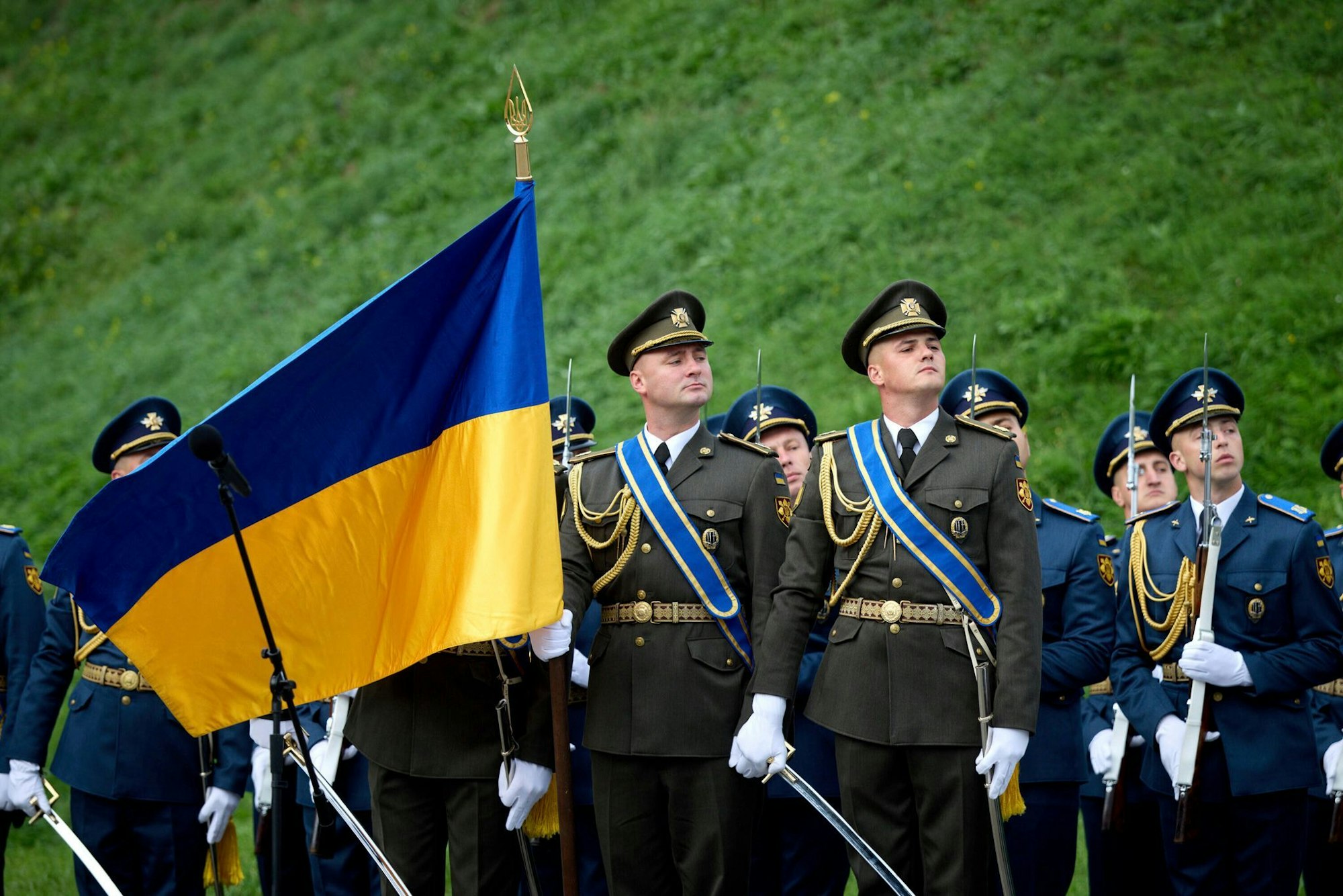 Die Ukraine geht am Samstag den Tag ihrer Nationalflagge. Am Sonntag ist Unabhängigkeitstag.