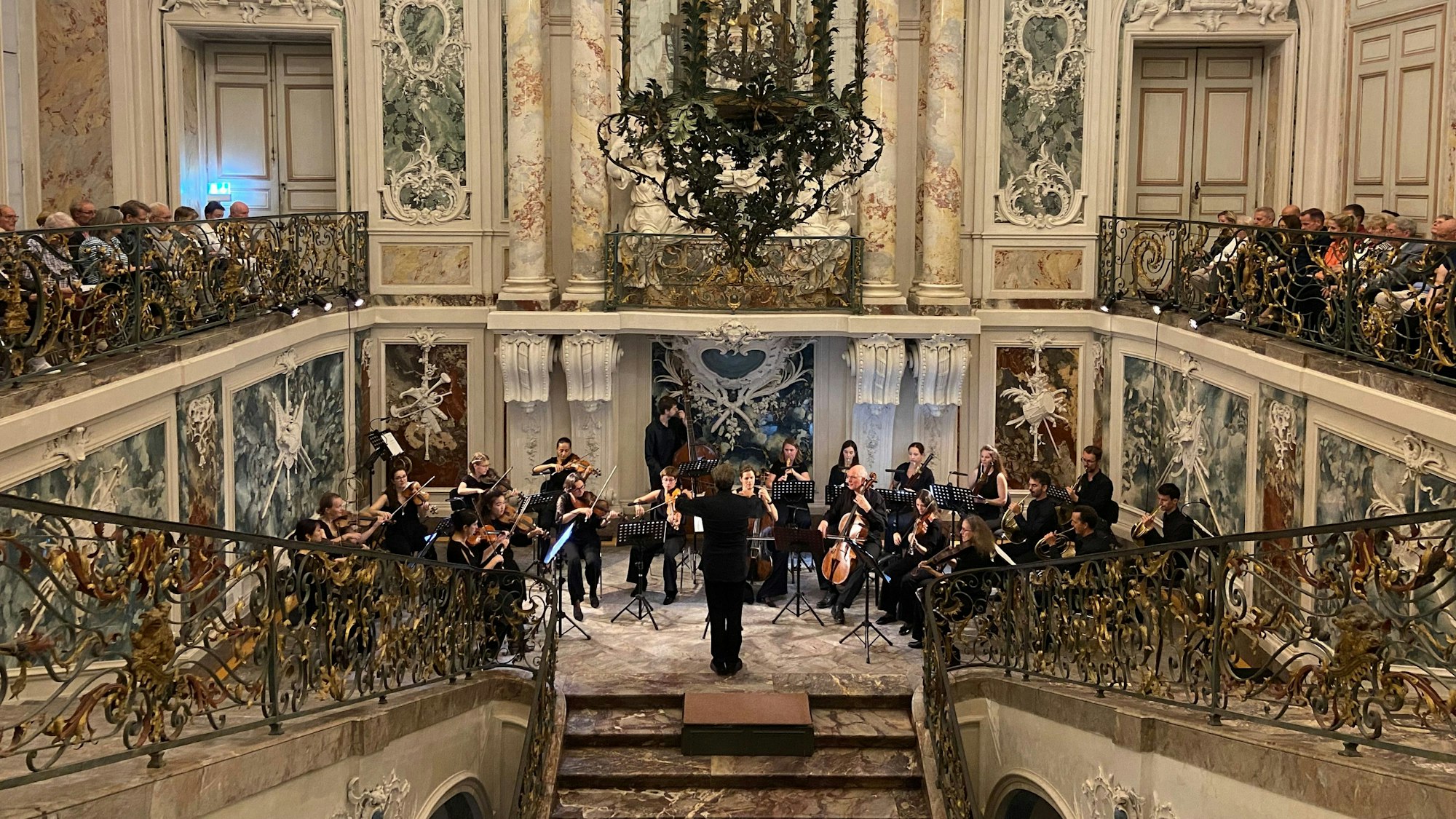 Eröffnung des Brühler Haydn-Festivals unter Dirigent und Festivalleiter Andreas Spering.