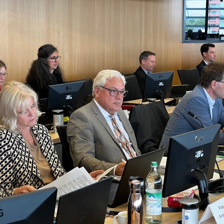 Andrea Deppe, Marc Adomat,Alexander Lünenbach im Rathaus