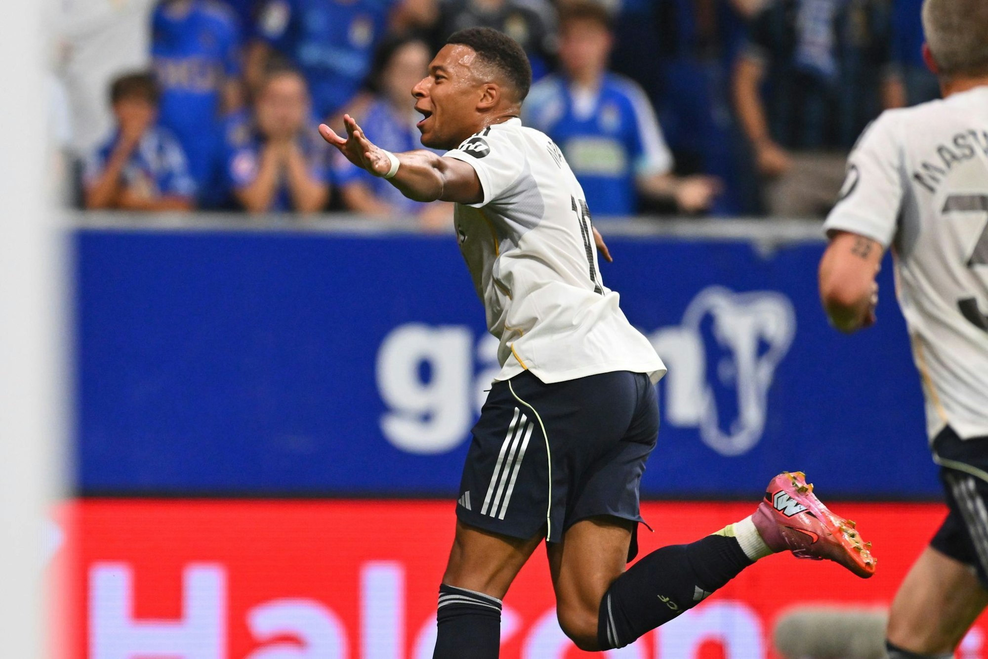 Kylian Mbappé trifft erneut für Real.