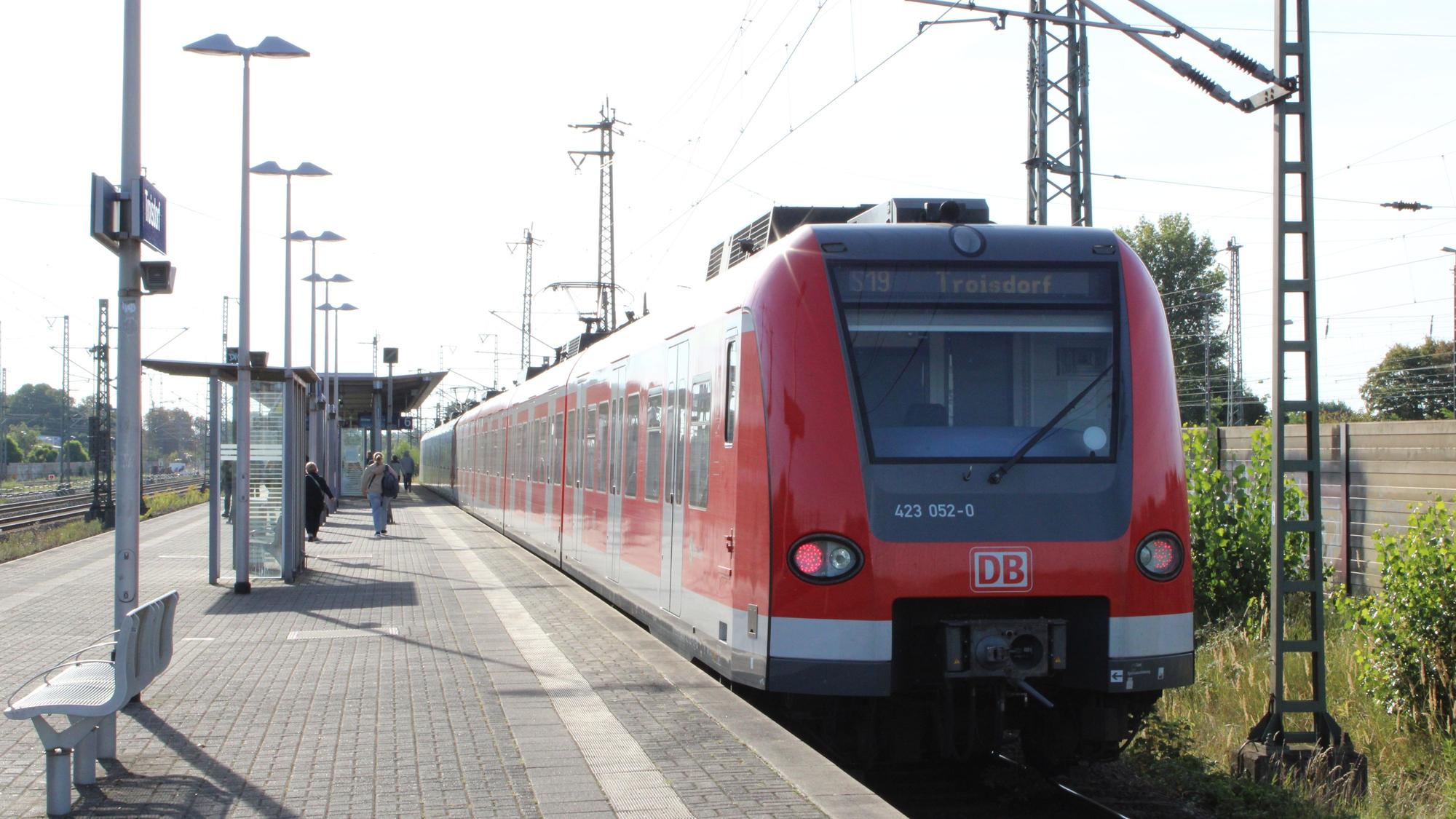 Unter anderem die Linie S19 fährt aktuell nur bis Troisdorf.
