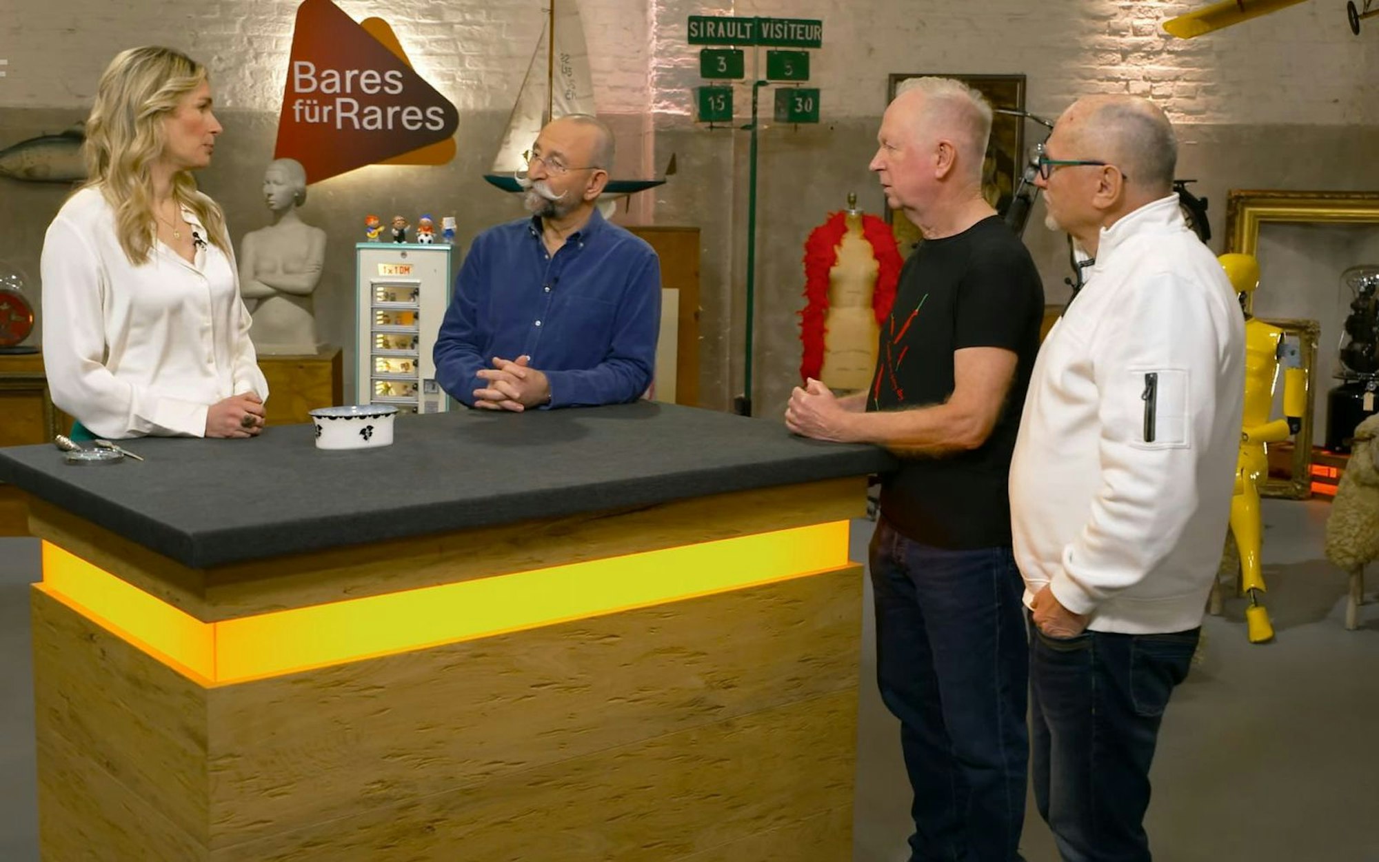 Die Kunsthistorikerin wusste über die Schale einiges zu berichten. (Bild: ZDF/ Screenshot)