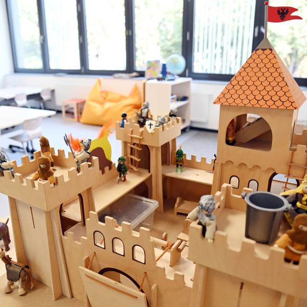 Die offene Ganztagsbetreuung der neu eingezogenen Grundschule am Niehler Kirchweg in Nippes hat bereits ausreichend Plätze - das ist nicht überall in Köln der Fall (Symbolbild).