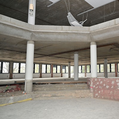 Das entkernte AOK-Gebäude an der Bensberger Straße hat einen neuen Eigentümer.