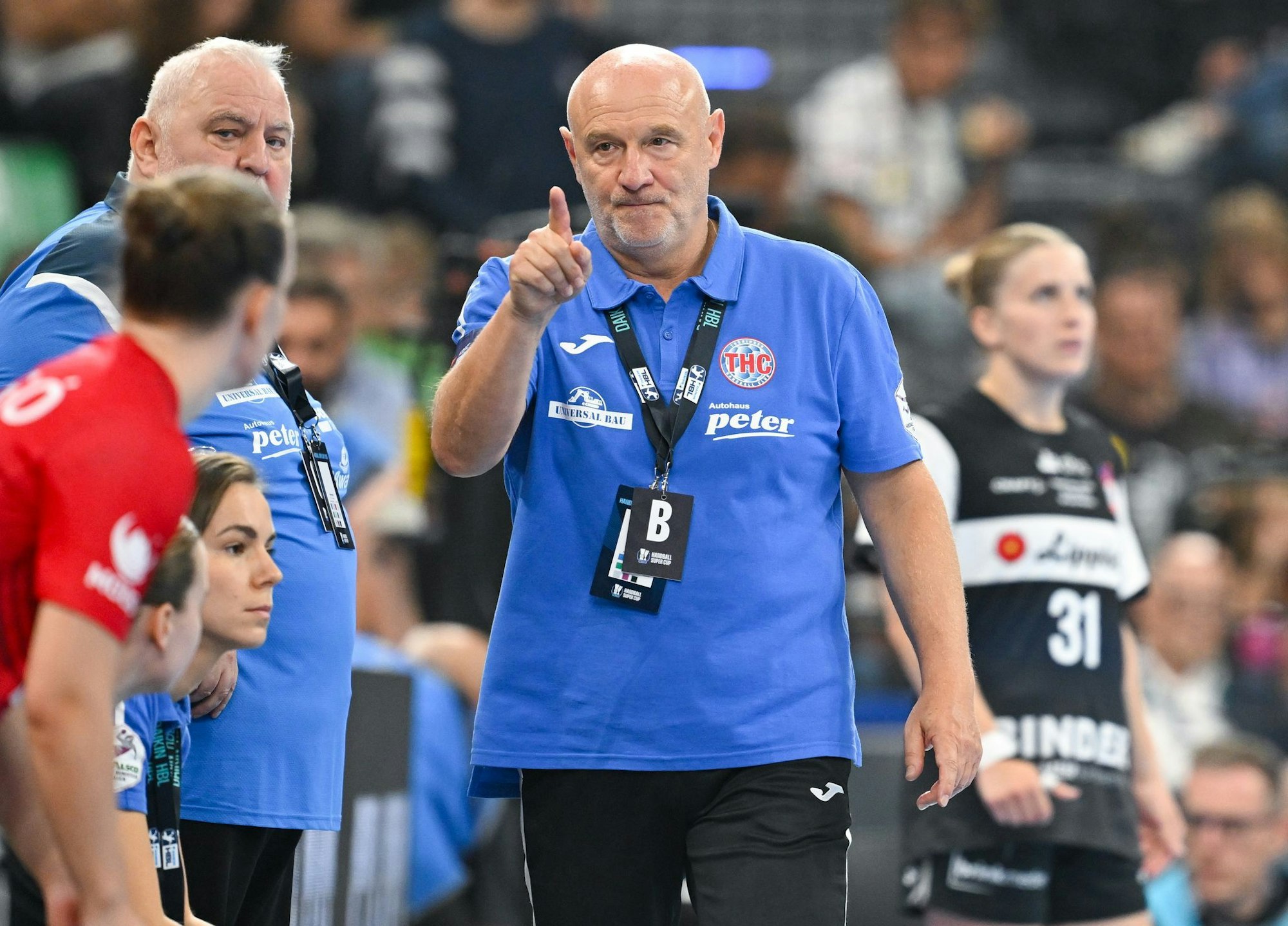 Herbert Müller, Trainer des Thüringer HC, fordert stärkere Kontrollen der Vereine durch die HBF.