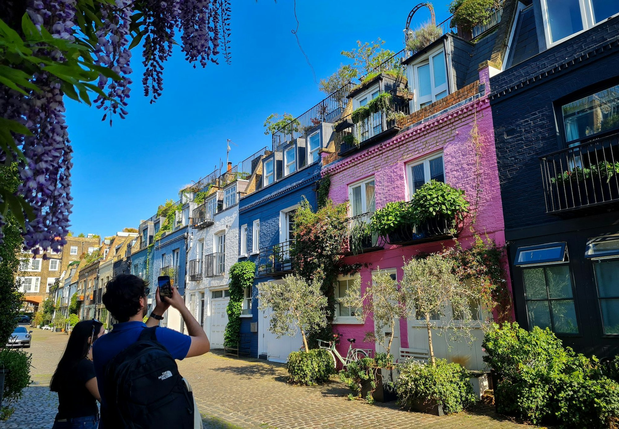 Ist es «Tatsächlich Liebe»? Zumindest wurden Szenen des beliebten Weihnachtsklassikers in der St. Luke's Mews in Notting Hill gedreht.