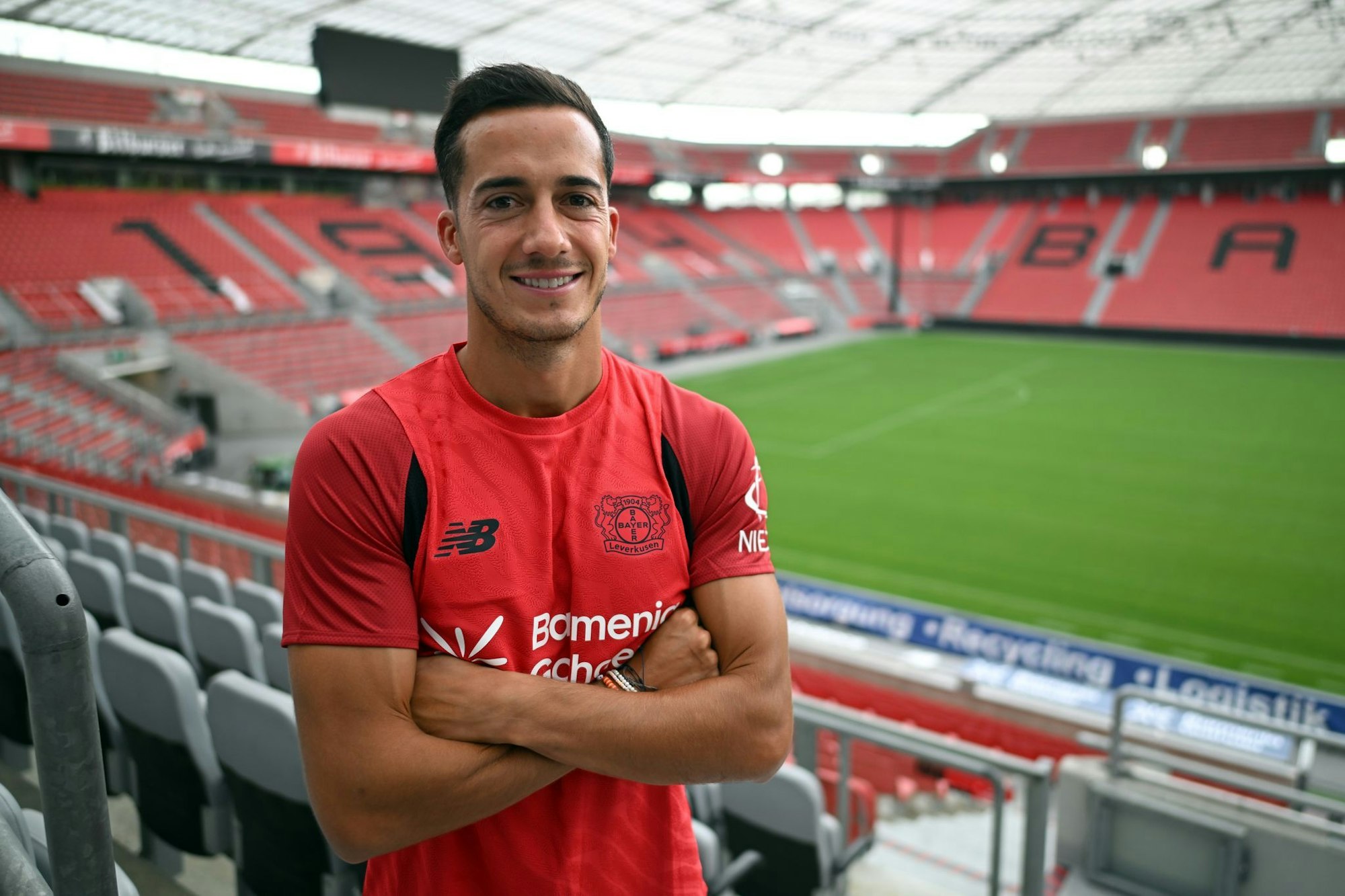 Neuzugang Vázquez will mit Leverkusen Titel gewinnen.