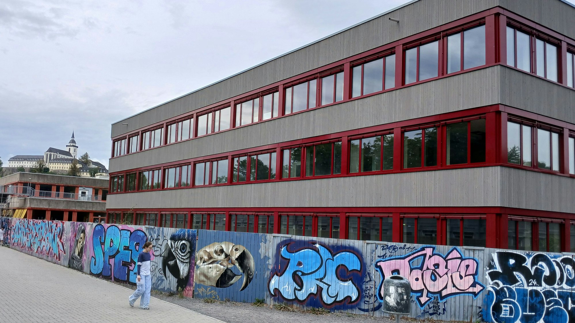 Bildungscampus Neuenhof, Sanierung von Gesamtschule am Michaelsberg und Alexander-von-Humboldt-Realschule