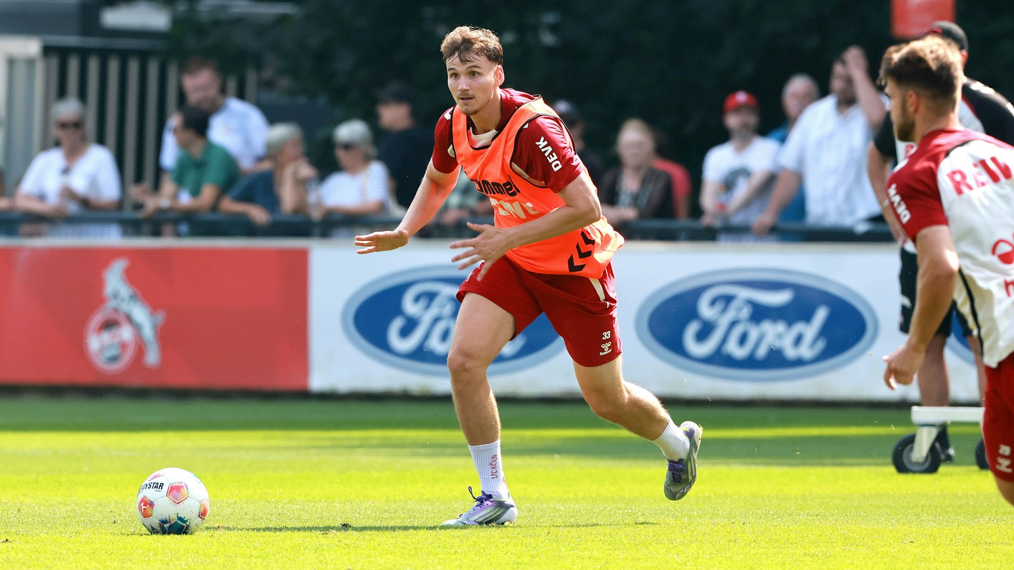1. FC Köln, Training, links: Rav Van den Berg, (1. FC Köln), 14.08.2025, Bild: Herbert Bucco