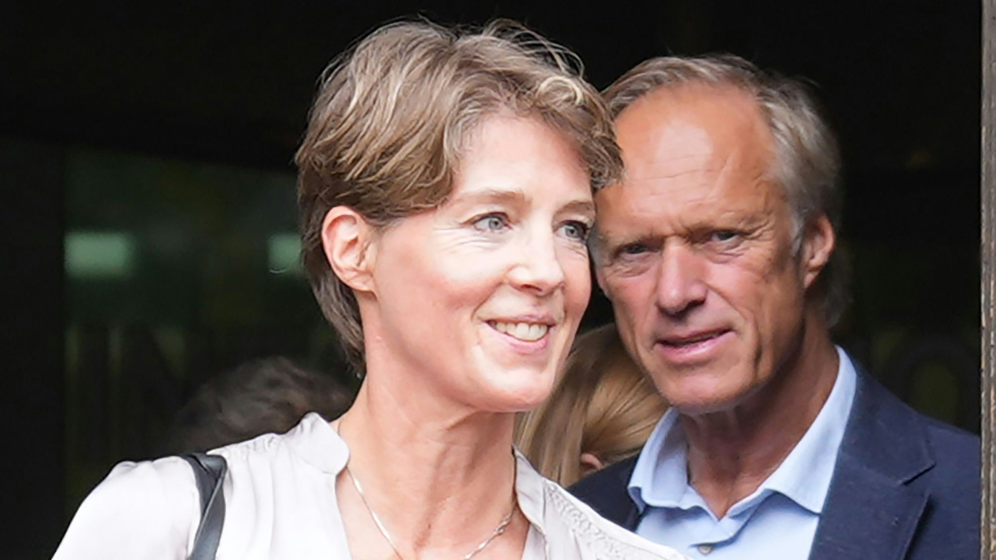 Christina Block (l.) und ihr Lebensgefährte Gerhard Delling müssen sich vor Gericht verantworten.