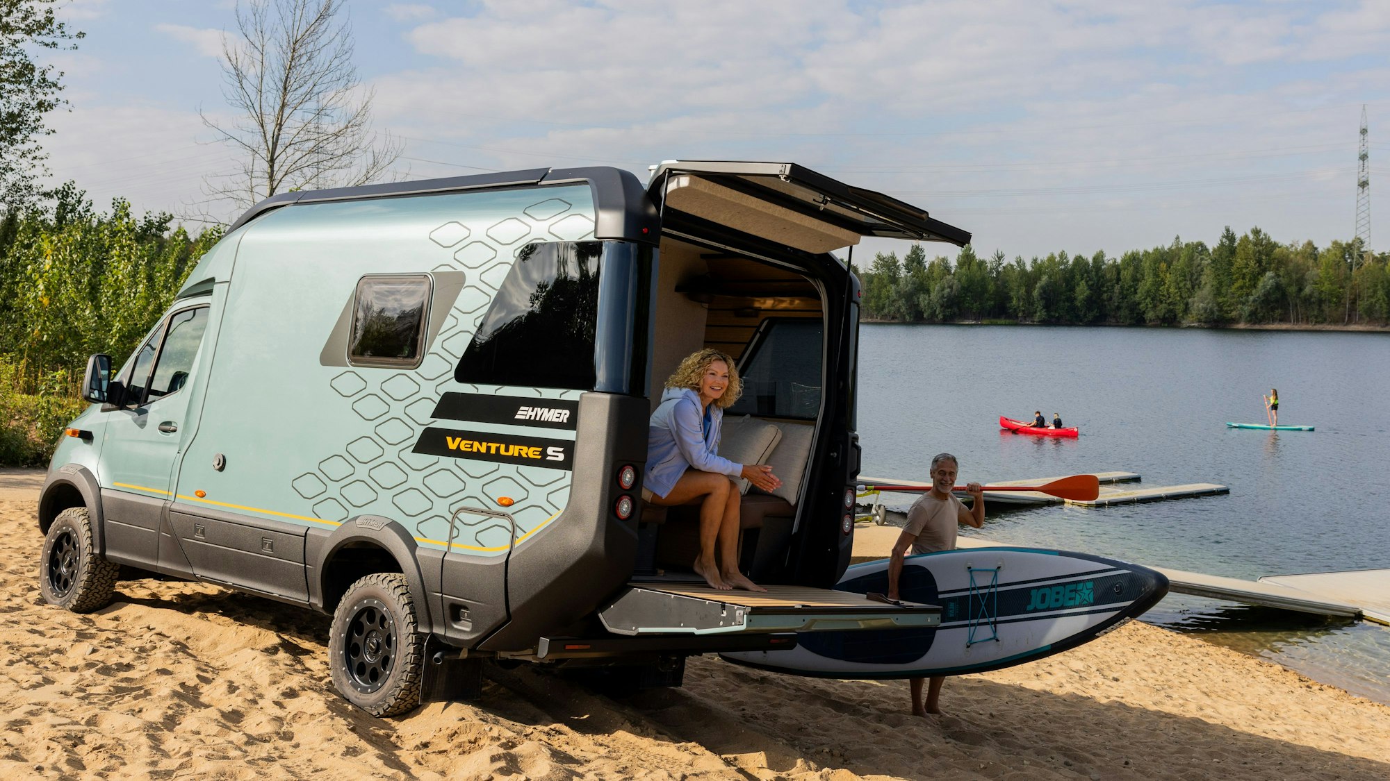 Offroad-Van Hymer Venture S mit Sonnenterrasse in Yachtoptik (Grundpreis 225.000 Euro).